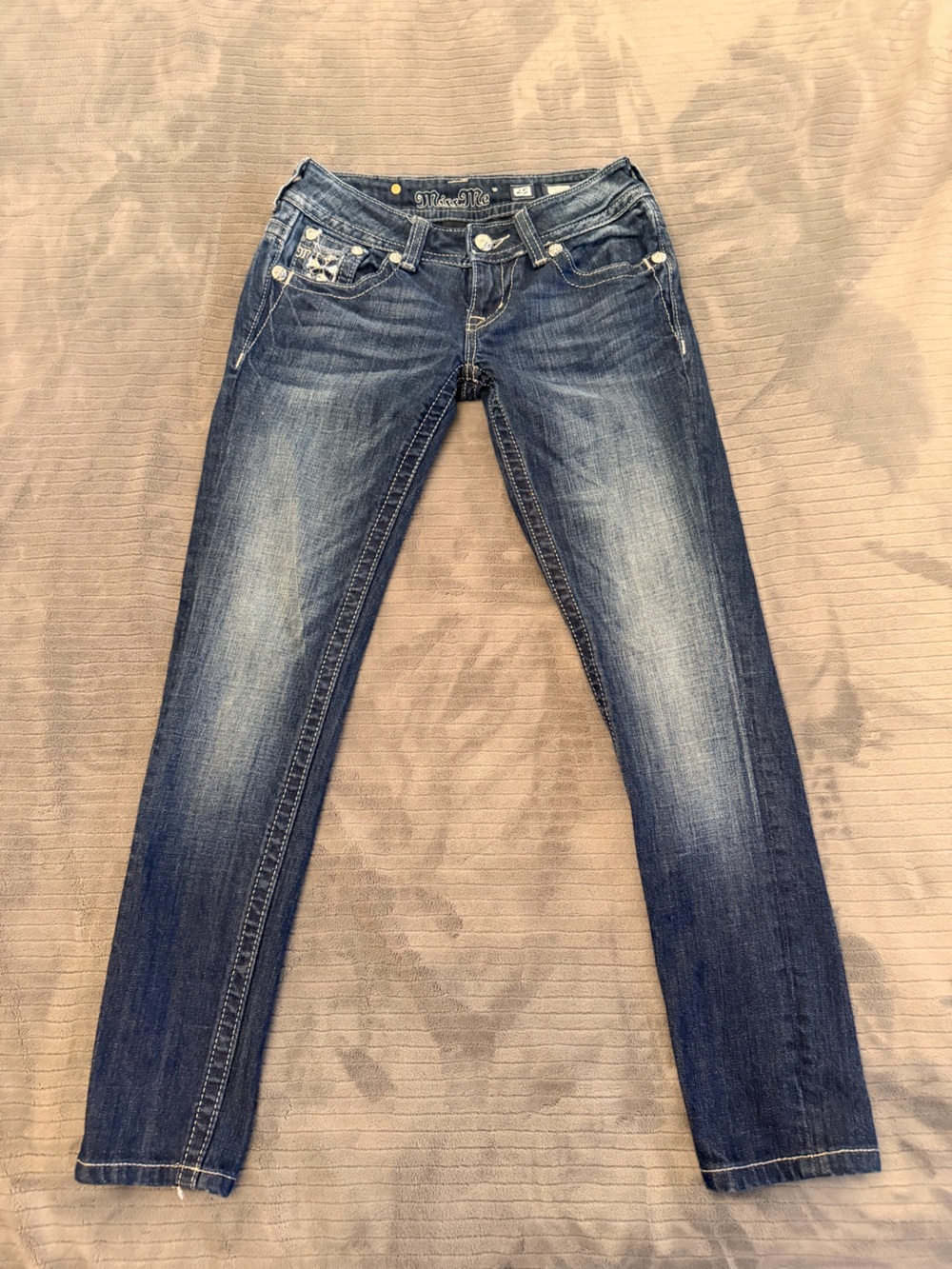 Miss Me JP6211S Skinny Jeans Size 25 Embroidered Rhinestone Bling Y2K
